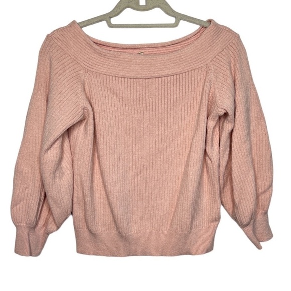 MOTH Anthropologie Pink Off Shoulder Balloon Sleeve Sweater Size Medium - Picture 2 of 4